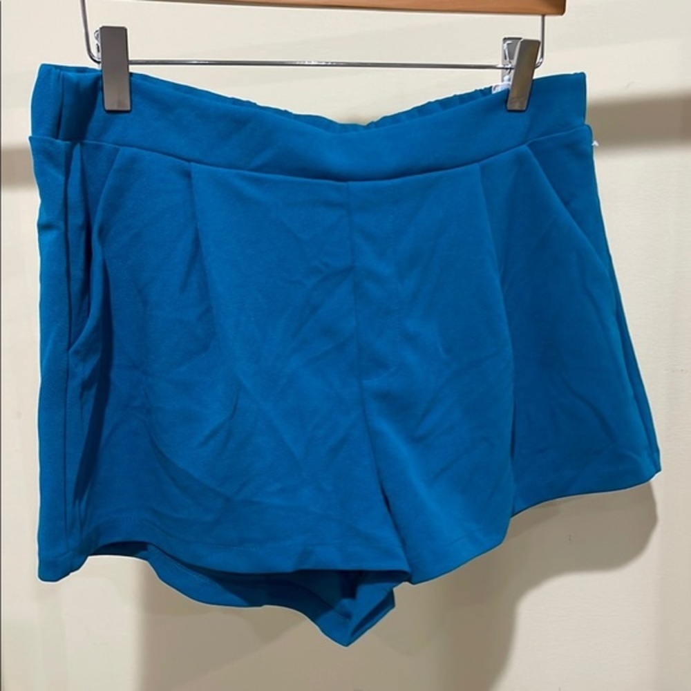 Sincerely JulesTurquoise Women’s Shorts Size XL.New with tag 🏷️